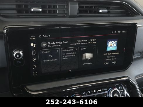 Used 2024 GMC Sierra 1500 AT4 w/ Technology Package AWD/4WD image 20