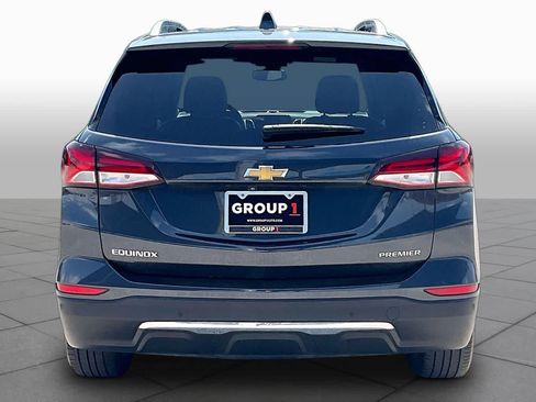 Used 2022 Chevrolet Equinox Premier FWD image 5