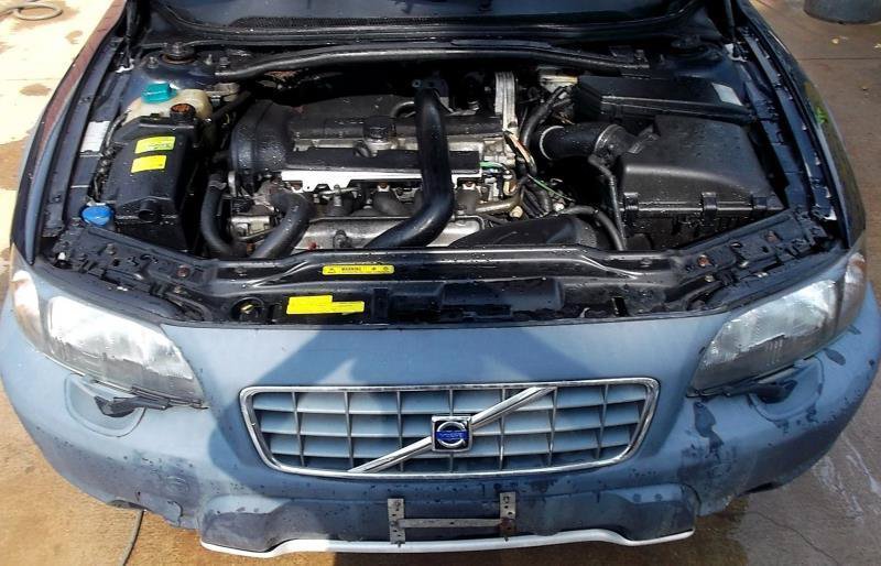 Used 2001 Volvo V70 Cross Country AWD/4WD image 8
