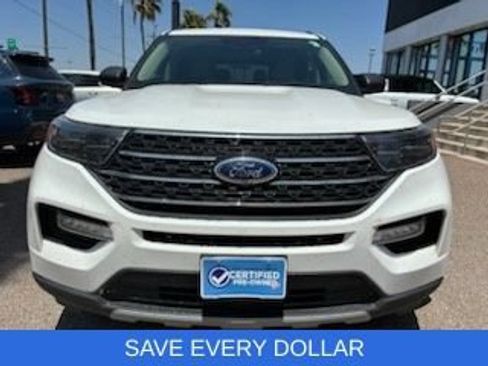 Used 2022 Ford Explorer XLT w/ Equipment Group 202A RWD image 2