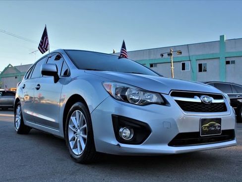 Used 2014 Subaru Impreza 2.0i Premium w/ All-Weather Package w/CVT image 1