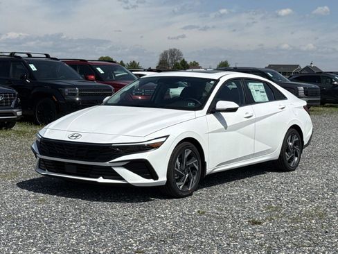 New 2026 Hyundai Elantra Limited FWD image 16
