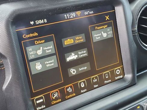 Used 2022 Jeep Gladiator Overland image 16