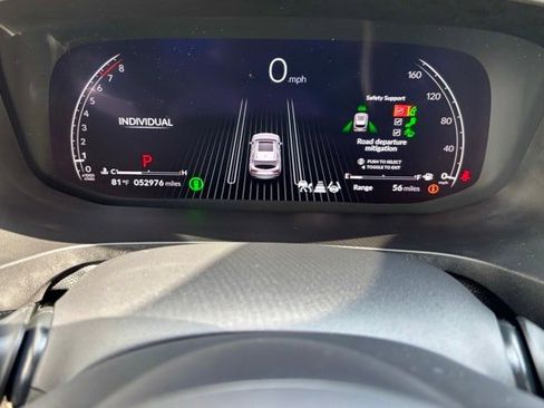 Used 2022 Acura MDX FWD image 30