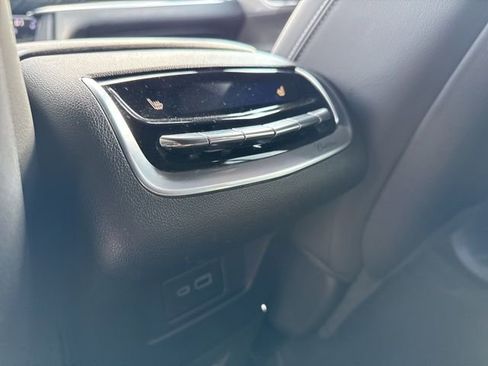 Used 2024 Cadillac XT6 Premium Luxury w/ Technology Package image 12