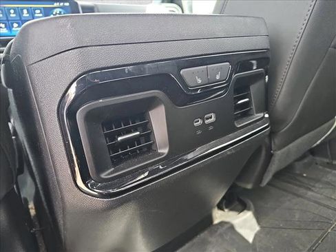 Used 2023 Chevrolet Silverado 1500 ZR2 w/ Technology Package image 10