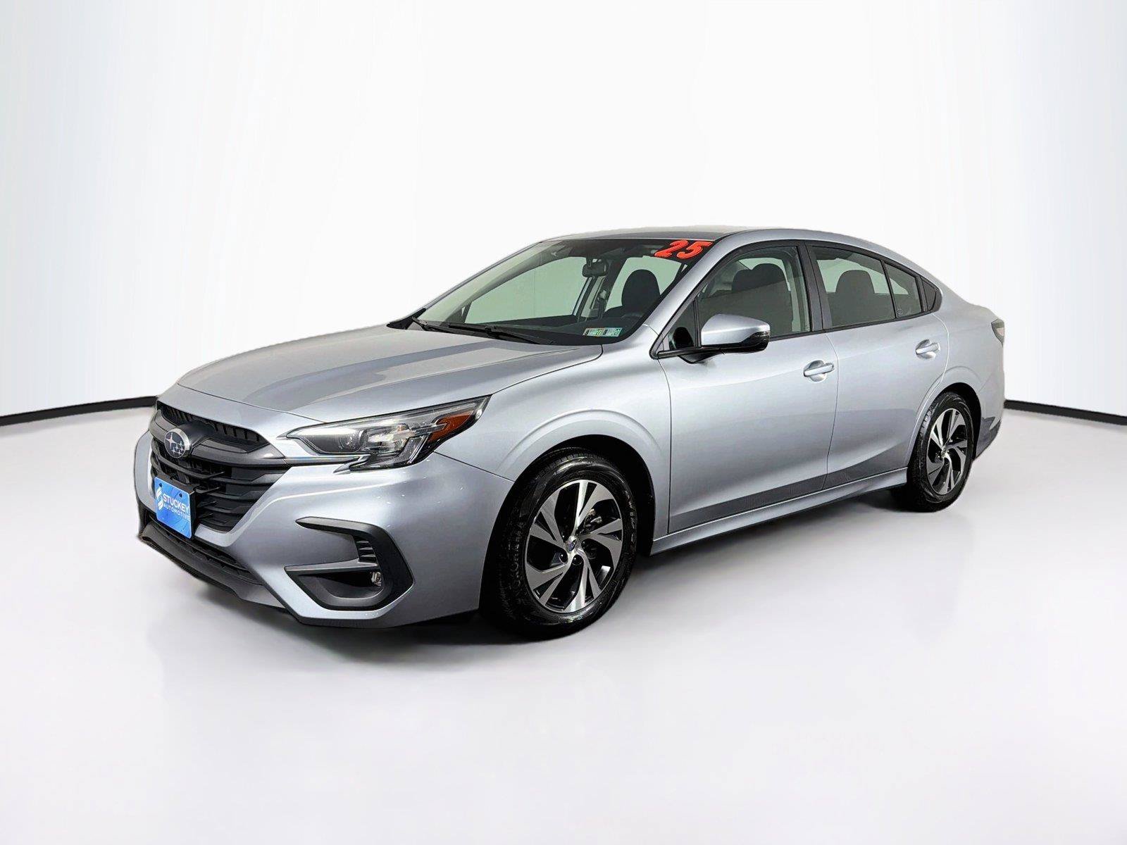 Used 2025 Subaru Legacy Premium AWD/4WD image 7