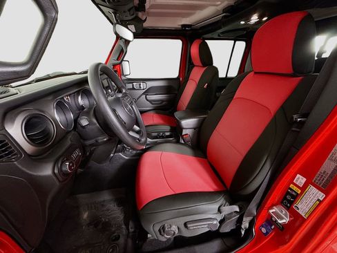 Used 2022 Jeep Gladiator Sport image 19