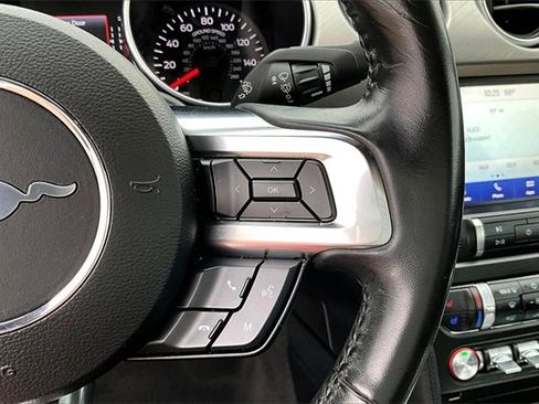 Used 2022 Ford Mustang Premium image 21