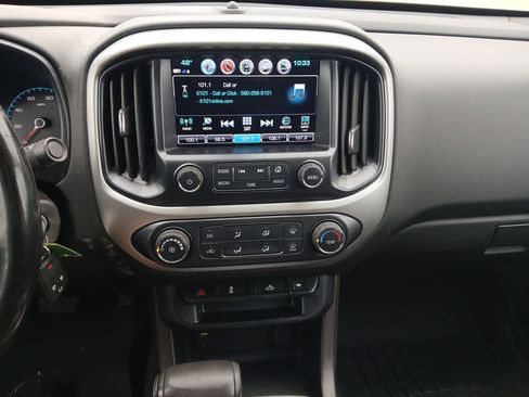Used 2018 Chevrolet Colorado LT w/ LT Convenience Package AWD/4WD image 34