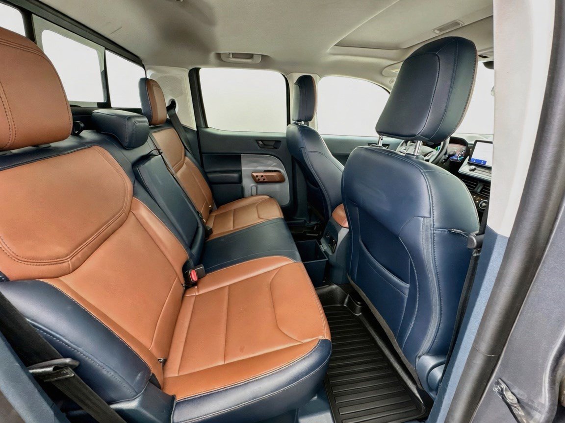 Used 2022 Ford Maverick Lariat w/ Lariat Luxury Package FWD image 19