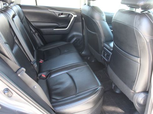 Certified 2024 Toyota RAV4 XLE w/ Convenience Package image 19