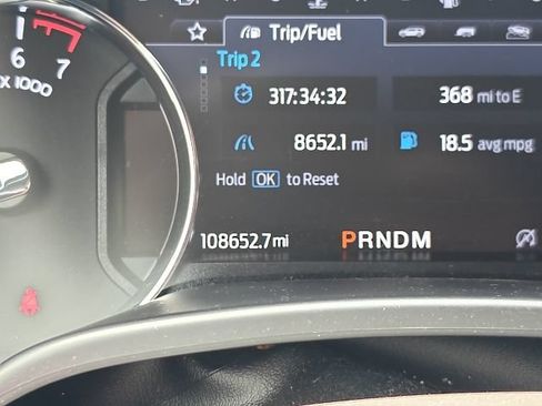 Used 2020 Ford Expedition XLT w/ Equipment Group 202A AWD/4WD image 13