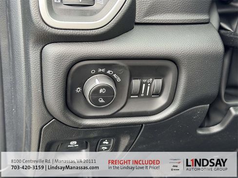 New 2026 RAM 1500 4x4 Crew Cab image 25