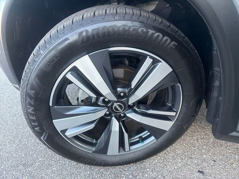 Certified 2023 Nissan Rogue Platinum w/ Platinum Premium Package image 43