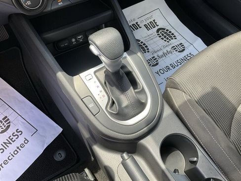 Used 2020 Kia Forte LXS FWD image 37