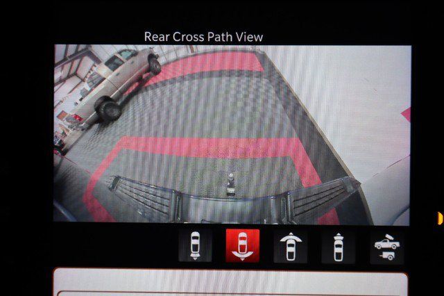 Used 2022 RAM 3500 Limited AWD/4WD image 19
