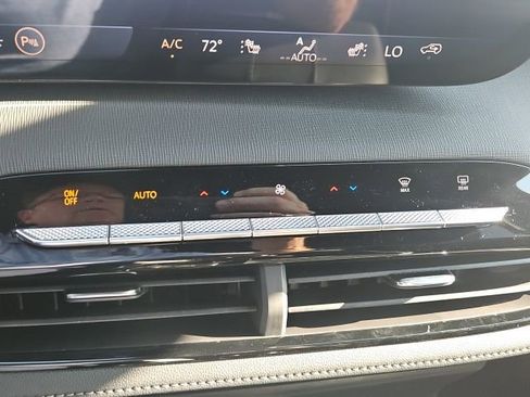 New 2026 Buick Enclave Sport Touring w/ Power Package FWD image 34