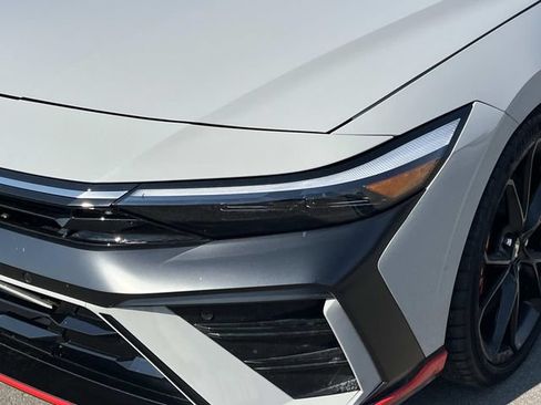 Certified 2025 Hyundai Elantra N FWD image 9