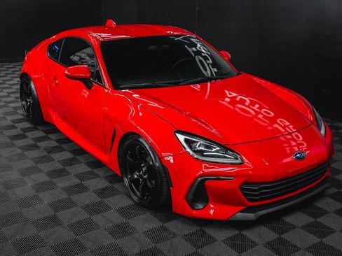 Used 2023 Subaru BRZ Limited RWD image 18