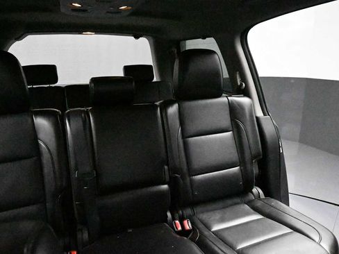 Used 2015 Nissan Armada SL AWD/4WD image 43