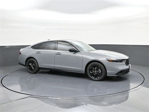 New 2025 Honda Accord SE image 14