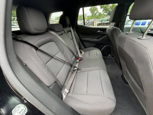 Used 2025 Chevrolet Equinox LT FWD image 39