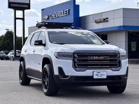 Used 2022 GMC Acadia AT4 w/ Technology Package AWD/4WD image 2