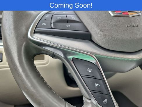 Used 2020 Cadillac XT5 Premium Luxury w/ LPO, Floor Liner Package FWD image 24
