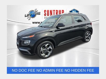 Used 2025 Hyundai Venue SEL