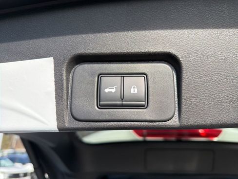 New 2026 Nissan Rogue SV AWD/4WD image 27