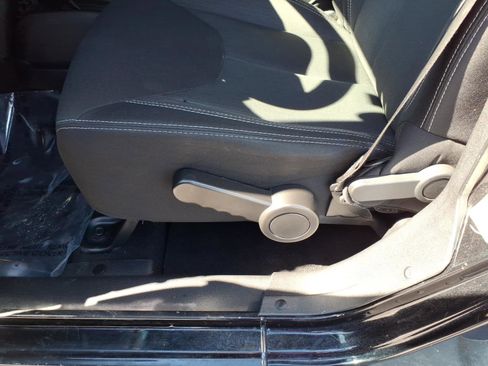 Used 2014 Jeep Wrangler Unlimited Sahara w/ Connectivity Group image 18