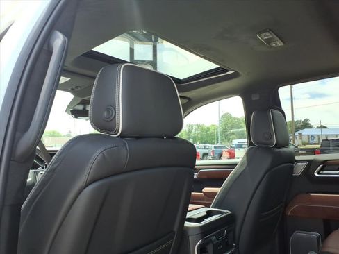New 2026 GMC Sierra 1500 Denali Ultimate AWD/4WD image 16