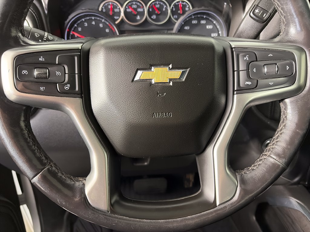 Used 2021 Chevrolet Silverado 1500 LTZ AWD/4WD image 16