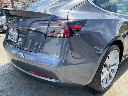 Used 2018 Tesla Model 3 Long Range image 85