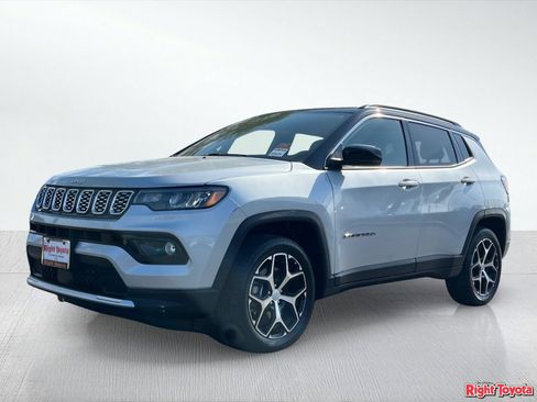 Used 2024 Jeep Compass Limited AWD/4WD image 2