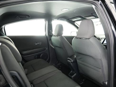 Used 2020 Honda HR-V Sport image 39