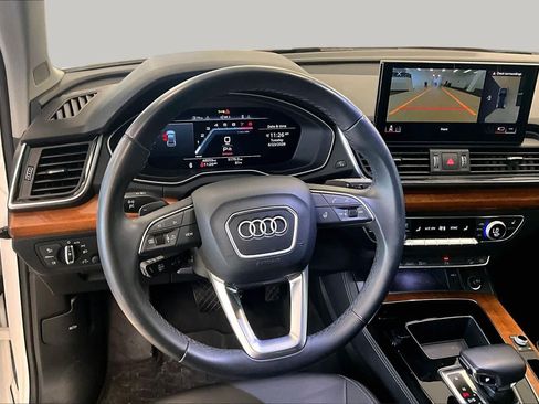 Used 2022 Audi Q5 2.0T Premium Plus AWD/4WD image 16
