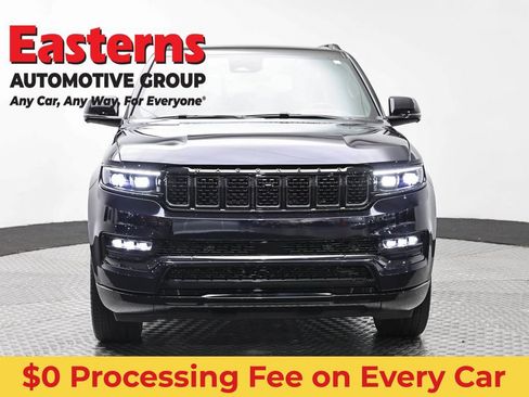 Used 2025 Jeep Grand Wagoneer Series II Obsidian w/ Quick Order Packagew 28T AWD/4WD image 2