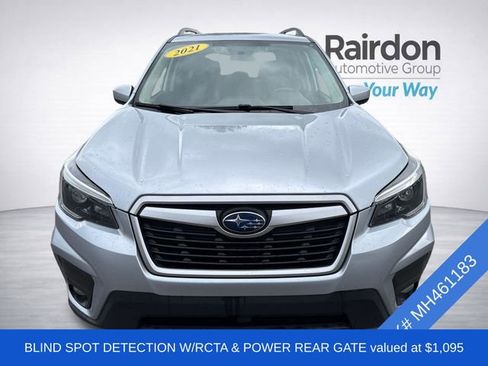Used 2021 Subaru Forester Premium AWD/4WD image 2