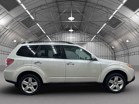 Used 2009 Subaru Forester 2.5X w/ Popular Equipment Group 1A image 6