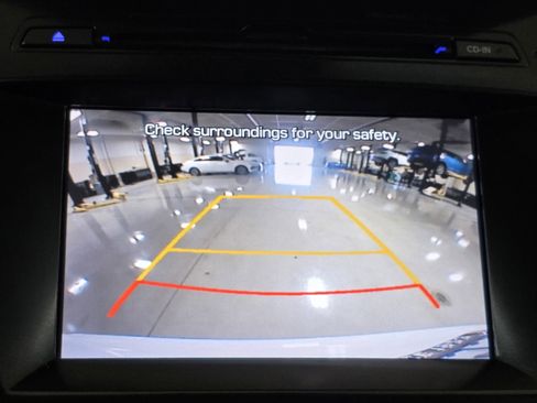 Used 2017 Hyundai Santa Fe SE image 26