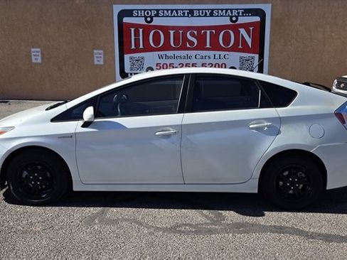 Used 2013 Toyota Prius Two image 1