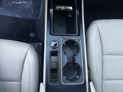 New 2026 Lincoln Corsair Premiere image 15