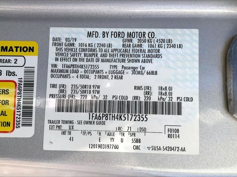 Used 2019 Ford Mustang Premium image 29