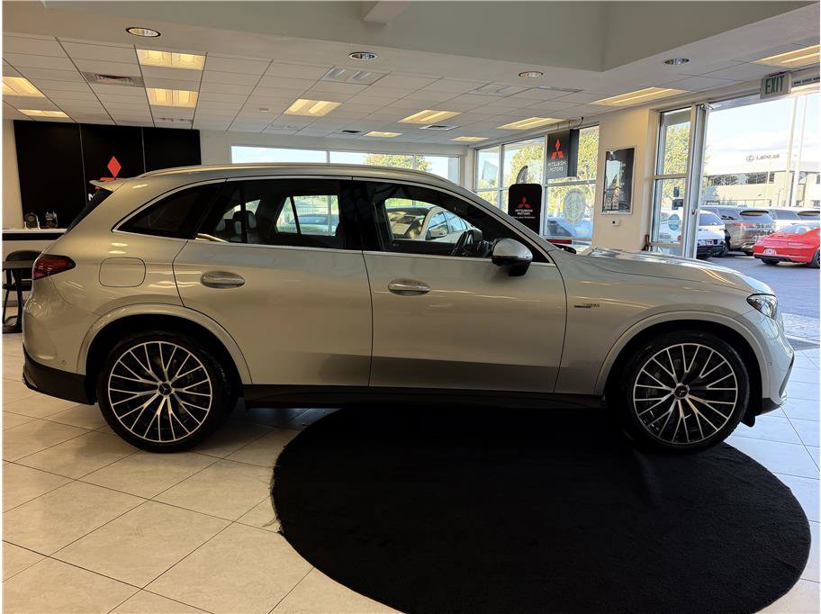 Used 2024 Mercedes-Benz GLC 43 AMG 4MATIC image 4