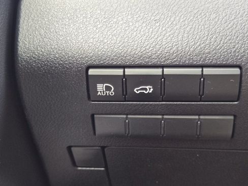 Used 2020 Lexus RX 350 FWD w/ Accessory Package image 19