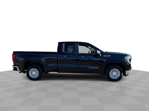 Used 2020 GMC Sierra 1500 Base w/ Sierra Value Package image 9