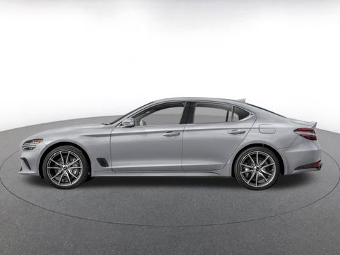Used 2025 Genesis G70 2.5T AWD/4WD image 3