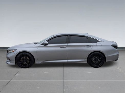 Used 2020 Honda Accord Sport image 3